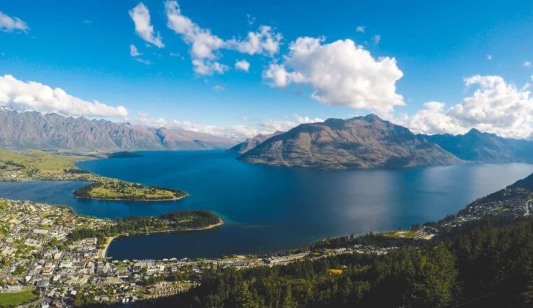 The 6 Best Hostels in Queenstown